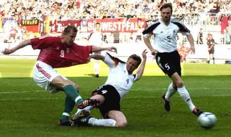 euro 2.jpg