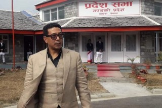 दीपक मनाङेलाई फेरी युवा तथा खेलकुद मन्त्रालय :गण्डकीमा अस्थायी कार्यविभाजन
