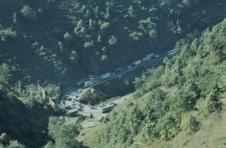 काठमाडौं भित्रिने सवारीको चाप नौबिसेसम्म पुग्यो