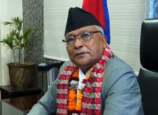 एमाले बैठकमा मन्त्री कृष्णगोपाल श्रेष्ठको राजीनामा माग