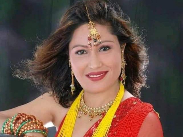 किन गरिन् नेपाली नायिका जेनी कुँवरले आत्महत्या? हार्दिक श्रदाञ्जली!