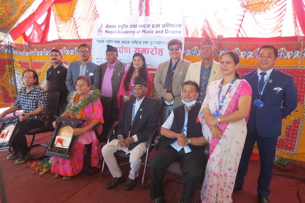 सङ्गीत नृत्य तथा नाटक विधाका ६ जना स्रष्टाहरु सम्मानित
