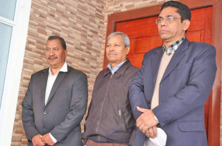 विप्लवले भेटे एमाले नेता रावल