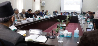 निर्वाचन आयोग र राजनीतिक प्रतिनिधिबीच छलफल सुरु