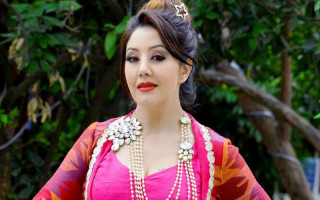 अभिनेत्री करिश्मा सहित पूर्वमन्त्रीको नेतृत्वको पार्टी आज एमाले प्रवेश गर्दै
