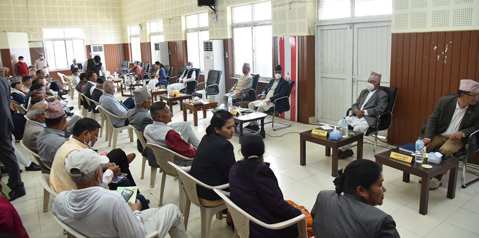 नेपाली काँग्रेस केन्द्रीय समितिमा गठबन्धनबारे सैद्धान्तिक निर्णय गर्नुपर्ने सुझाव पेश