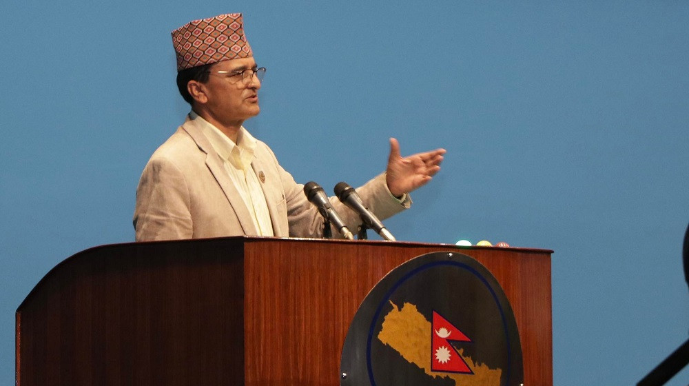 मुलुकको व्यापार घाटा डरलाग्दो अवस्थामा भएको सांसद भट्टराईको भनाई