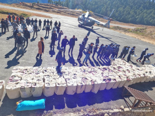हुम्लामा  चार दिनपछि मतपेटिका सनेपाली सेनाको हेलिकप्टरबाट सदमुकाममा