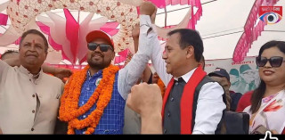 वडा–पालिकादेखि प्रतिनिधिसभासम्म टिकटमा चलखेलको तथ्य खुलासा गर्दै रास्वपा नवलपरासी जिल्ला सभापति कांग्रेस प्रवेश